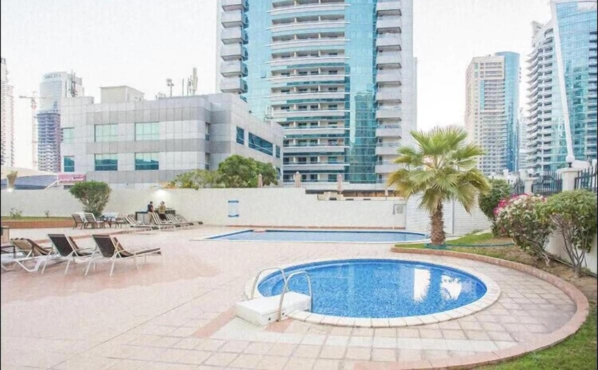 Luxury Apartments In Dubai Marina Экстерьер фото