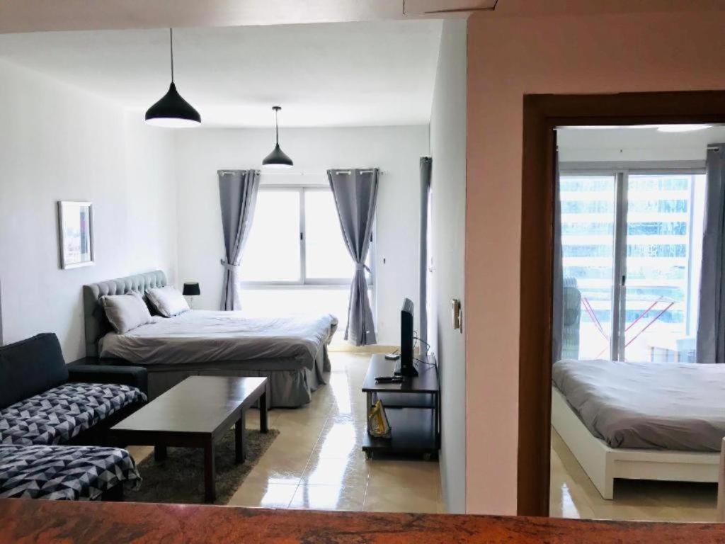 Luxury Apartments In Dubai Marina Экстерьер фото