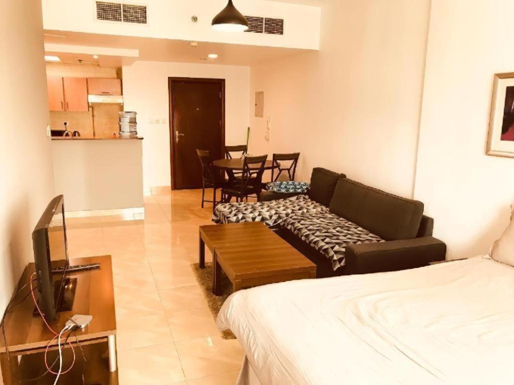 Luxury Apartments In Dubai Marina Экстерьер фото